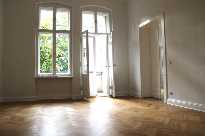 Erstbezug n. Sanierung! AB im Vorderhaus, 2 Min. z. Q-Damm und 5 Min. z. S-Halensee! — photo 1